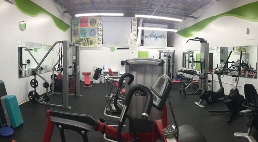Naturally Defined Fitness, Nutrition & Wellness