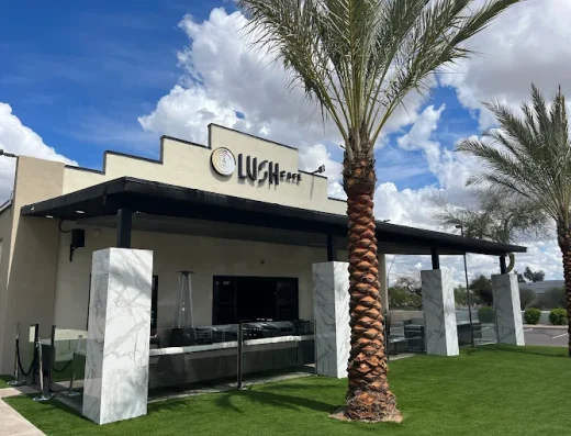 Lush Cafe And Lounge