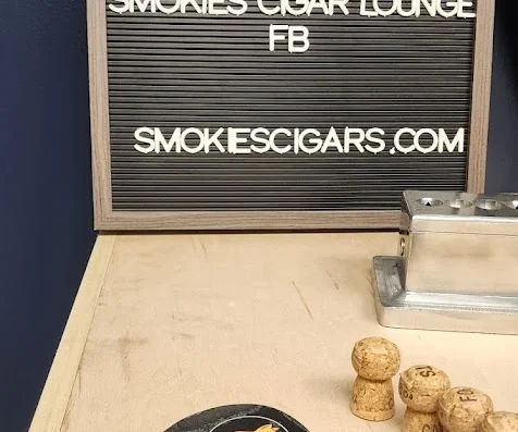 Smokies Cigar Lounge