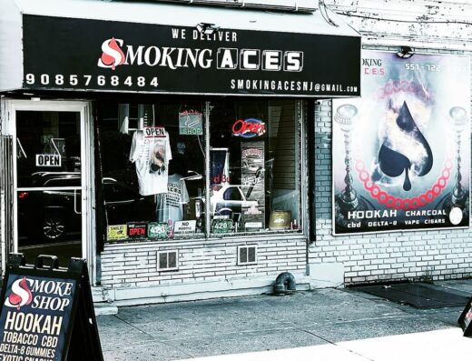 Smoking Aces
