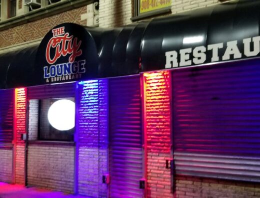 The City Lounge and Restaurant